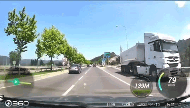 Bursa trafiğinde panik anları! Bursa'da bir TIR sürücüsü yol karışıklığı sonucu otobanda ters yöne