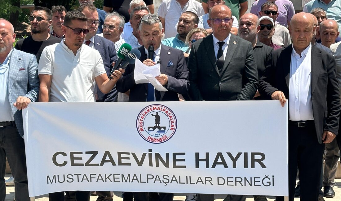 Mustafakemalpaşa’da tek ses: ‘Cezaevine hayır’ Bursa Mustafakemalpaşalılar Derneği (PAŞADER) ve Muhtarlar Derneği, ilçede bazı mahalleleri