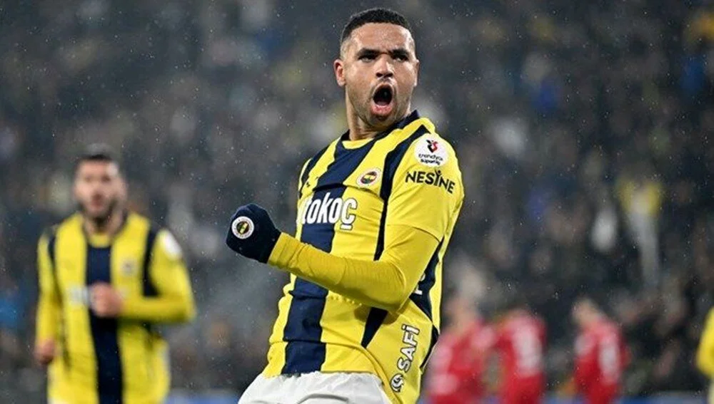 Fenerbahçe’de golcü takası gerçekleşiyor En-Nesyri ile yollarını ayırmaya hazırlanan Fenerbahçe yeni yıldızını takas formülüyle