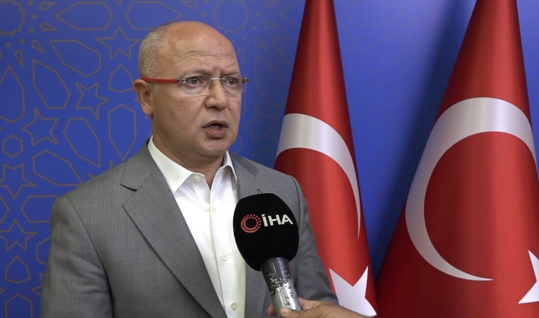 Davut Gürkan’dan Bursa’daki ulaşım ve su zammına tepki! AK Parti Bursa İl Başkanı Davut Gürkan, Bursa'da suya ve