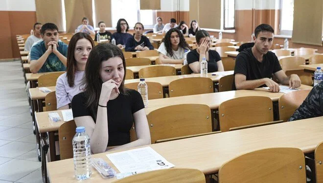 YKS sonuçları açıklandı ÖSYM Başkanı Ersoy, 2025 yılı Yükseköğretim Kurumları Sınavı (YKS) sonuçlarının