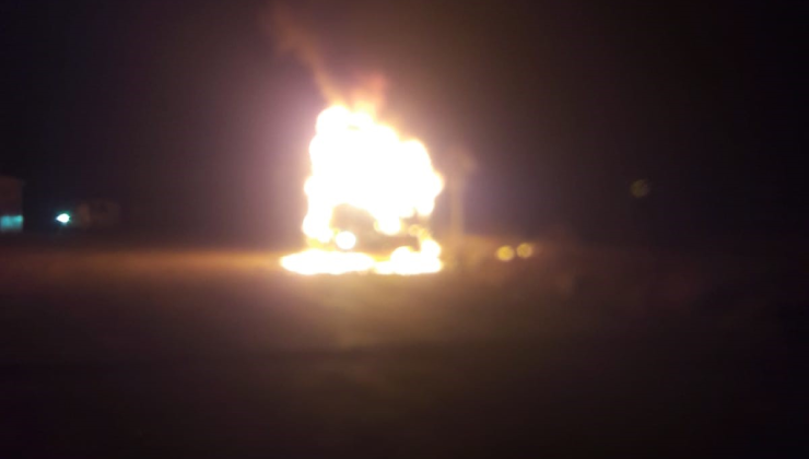 Gemlik-Bursa Yolu’nda TIR küle döndü Bursa’nın Gemlik ilçesi Dürdane rampasında seyir halindeki bir tır, motor