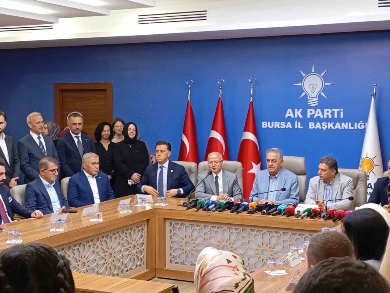 AK Parti Genel Başkan Yardımcısı Hayati Yazıcı, Bursa’da düzenlenen “Türkiye
