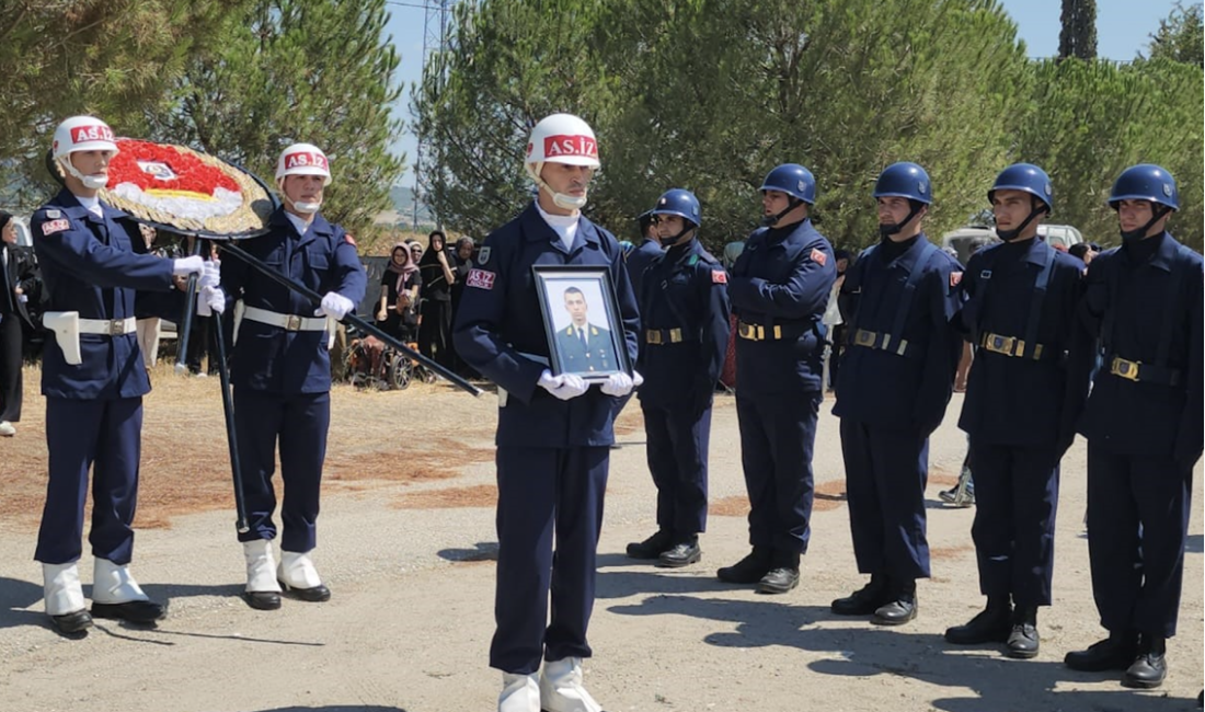 Kara astsubay öğrencisi Yunus Kamalı toprağa verildi Milli Savunma Üniversitesi Kara Astsubay Meslek Yüksekokulu 1. sınıf öğrencisi