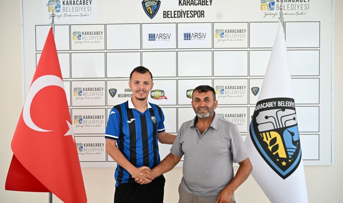 Karacabey Belediyespor’da bir transfer daha Transfer döneminin son gününde Karacabey Belediyespor, İnegölspor’un golcü kanadı İbrahim