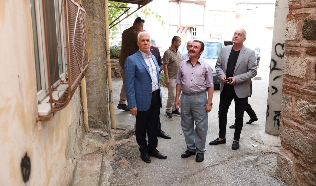 Bursa’nın kalbine dönüşüm müjdesi Bursa Büyükşehir Belediye Başkanı Mustafa Bozbey, kentin eski yerleşim yerlerinde
