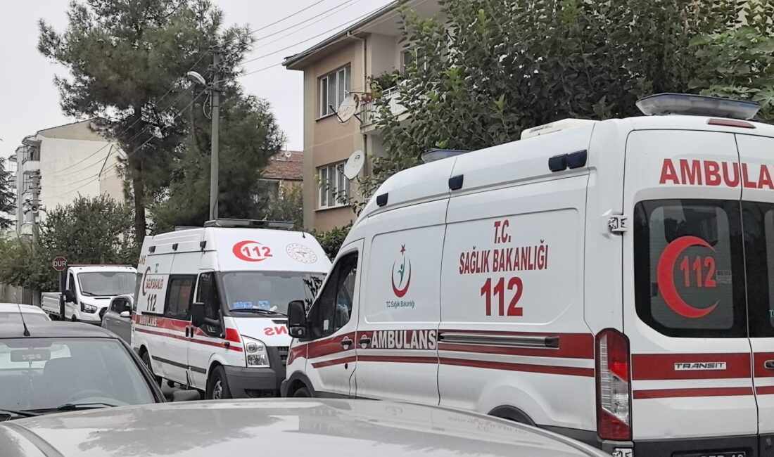 Bursa'nın İnegöl ilçesinde yalnız yaşayan adam evinde ölü bulundu.
