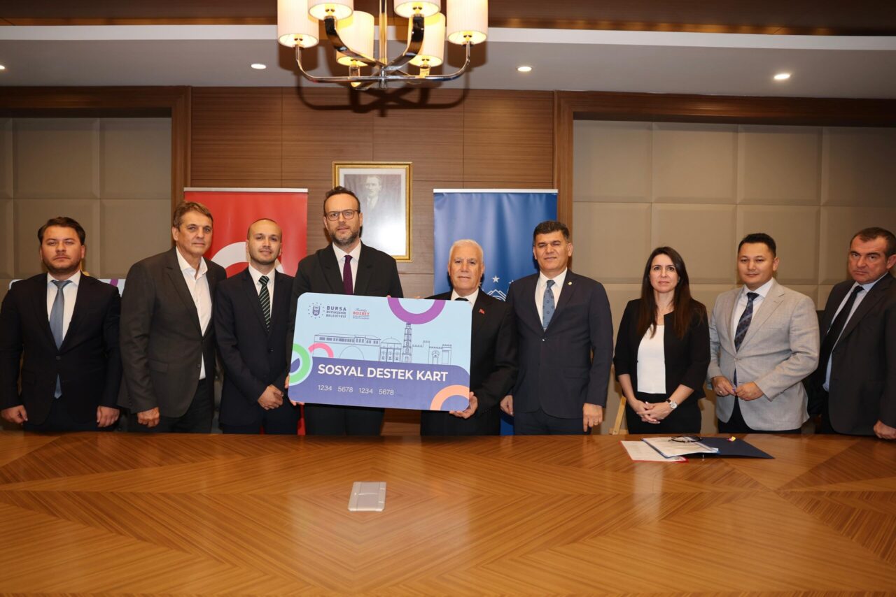 Bursa Büyükşehir Belediyesi, tüm sosyal yardım faaliyetlerini ‘Sosyal Destek Kartı’