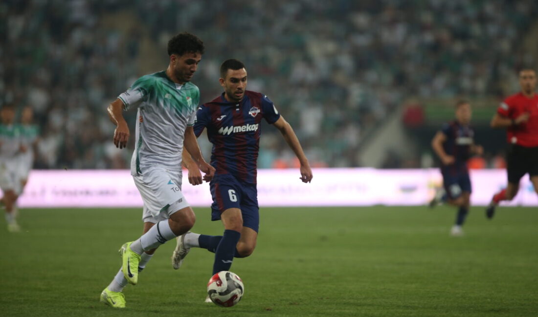 Bursaspor – Söğütspor maçı saat kaçta hangi kanalda? Yeşil beyazlıların evinde BAL ekibi Söğütspor ile saat 21.00’de oynanacağı