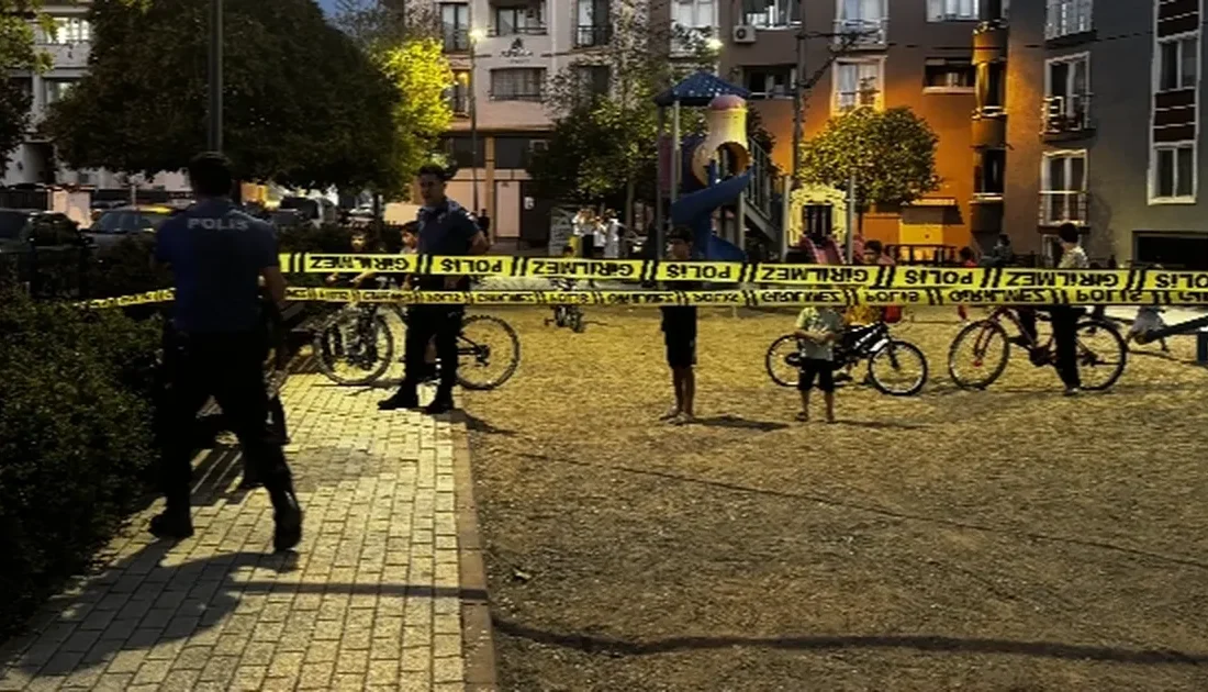 Bursa’da yorgun mermi soruşturmasında flaş gelişme Bursa’nın Osmangazi ilçesinde bir çocuğun parkta oynarken yorgun mermiyle yaralanmasına
