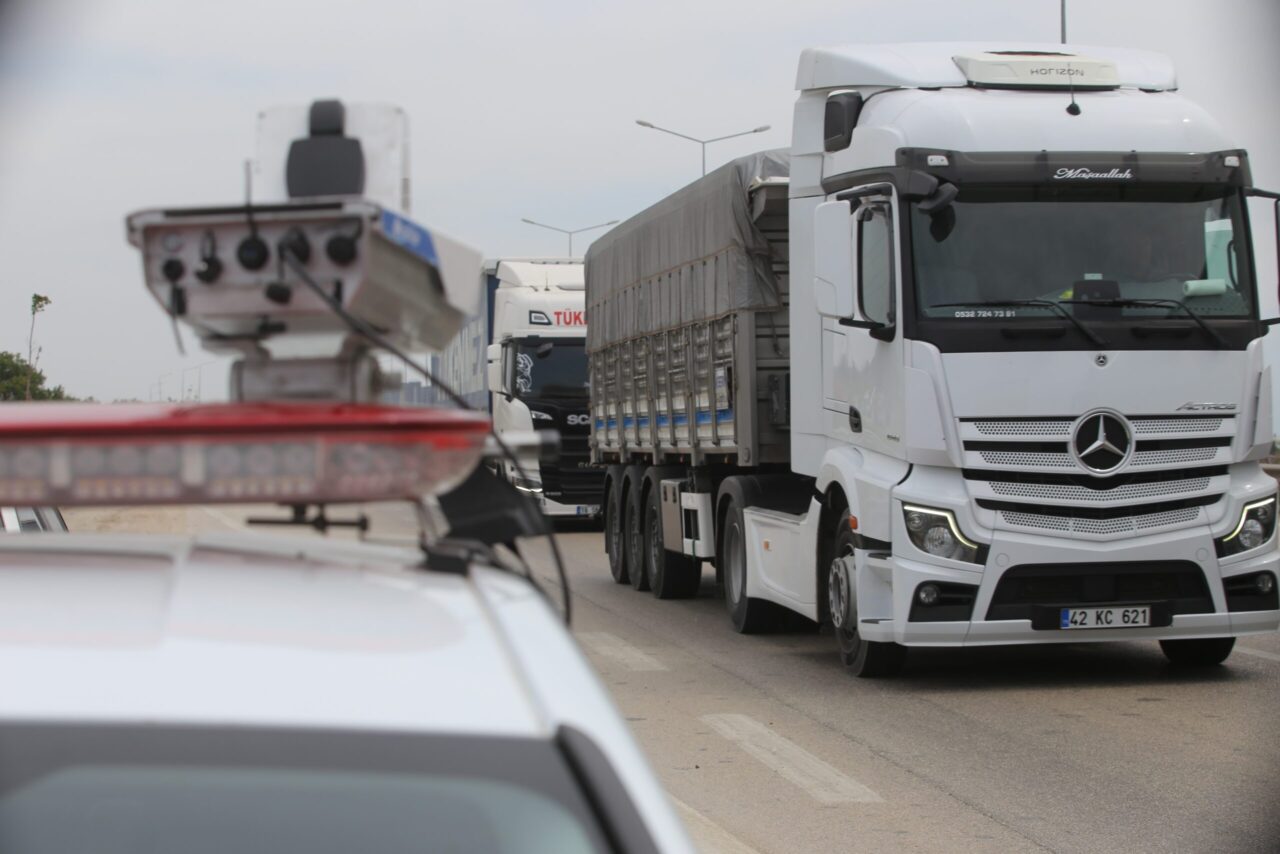 Bursa İl Emniyet Müdürlüğü, il genelinde gerçekleştirilen elektronik, sabit ve