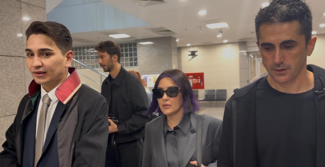 Ünlü şarkıcı Melek Mosso, 2 yıl önce evlendiği oyuncu ve