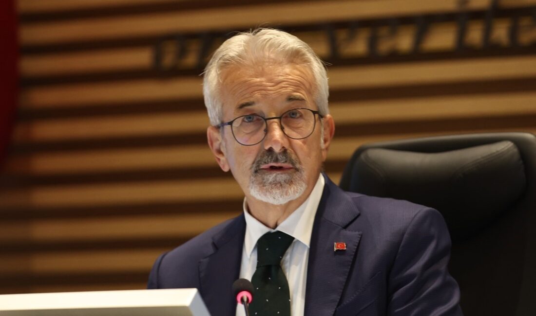 Turgay Erdem yoğun bakıma kaldırıldı Rüşvet ve yolsuzluk soruşturması kapsamında tutuklu bulunan eski Nilüfer Belediye