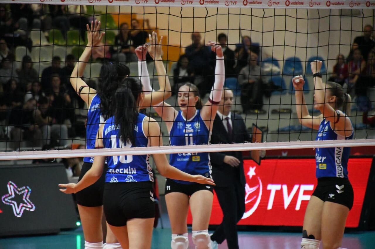 Nilüfer Belediyespor Eker Kadın Voleybol Takımı, Vodafone Sultanlar Ligi'nin 2'nci
