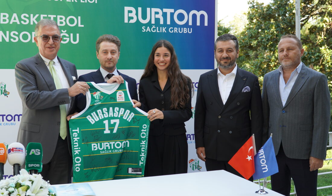 Bursaspor Basketbol ile BURTOM arasında anlaşma! Bursaspor Basketbol ile BURTOM Sağlık Grubu arasında bir yıllık forma