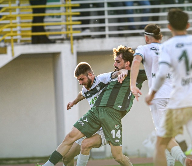 Bursaspor son dakikada yıkıldı! TFF 2. Lig Kırmızı Grup 7. hafta mücadelesinde Bursaspor, deplasmanda