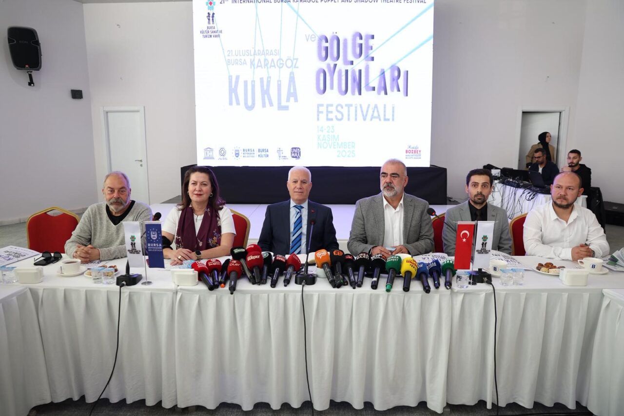 Bursa Büyükşehir Belediyesi adına BKSTV tarafından düzenlenen 21. Uluslararası Karagöz
