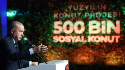 Cumhuriyetin 102. yılında başlatılan dev konut hamlesi kapsamında Bursa'nın 15