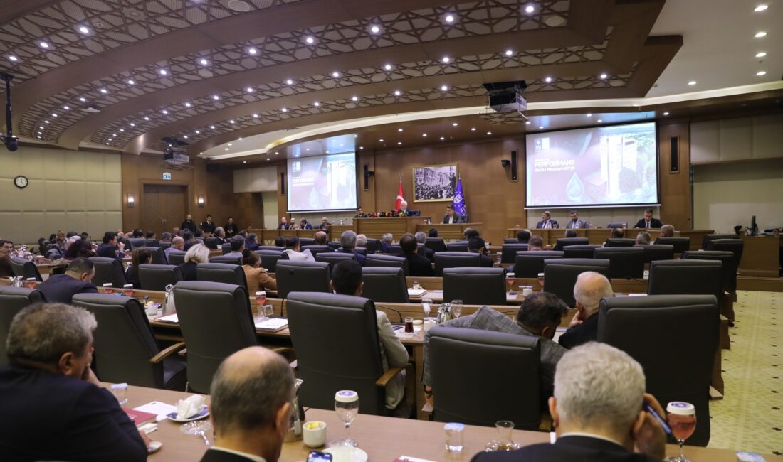 Bursa’da altyapıya dev yatırım planı açıklandı BUSKİ’nin 2026 yılı bütçesi 19 milyar TL olarak kabul edildi.