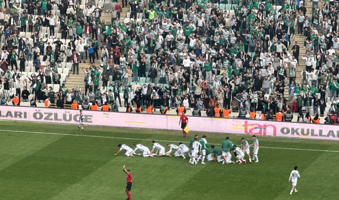 Bursaspor son dakikada güldü Bursaspor Nesine 2. Ligte Kırmızı Grup 11. hafta mücadelesinde Kahramanmaraş