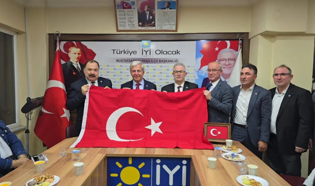 Kocakurt, iyi Parti Mustafakemalpaşa İlçe Başkanlığı’nı ziyaret etti İYİ Parti Bursa İl Başkan Adayı Nevzat Kocakurt, seçim çalışmaları