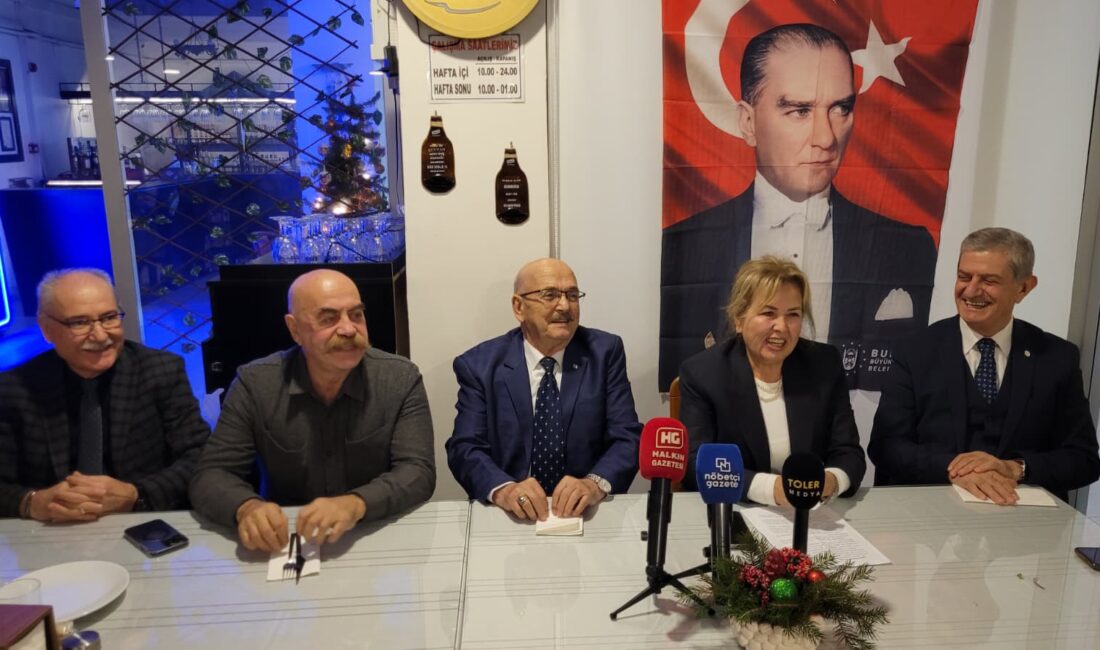 Bursa Lokantacılar Odası’na ‘hanımeli’ değecek BESOB’a bağlı odalarda seçim maratonu başladı. Bursa Lokantacılar Odası’na başkan