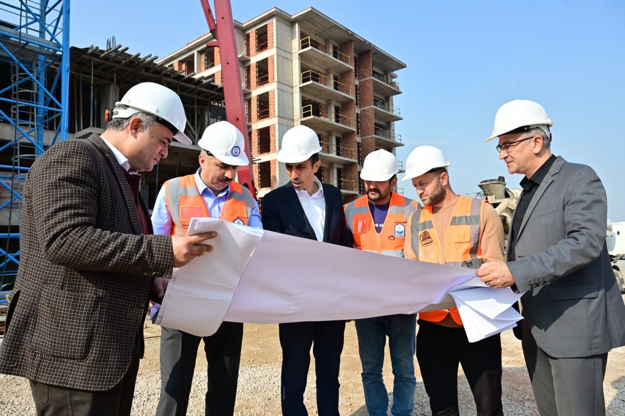Bursa'da birçok mahalleyi kapsayan alanda kentsel dönüşüm planı hayatı geçiyor.