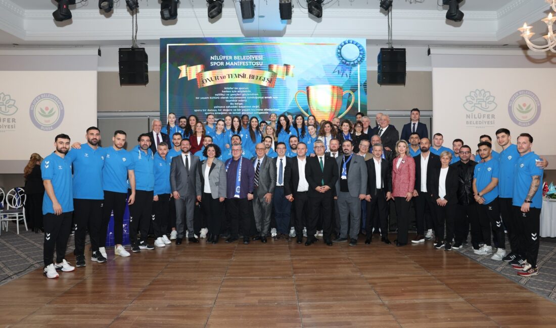 Nilüfer’de spor manifestosu özel organizasyonla duyuruldu Nilüfer Belediye Başkanı Şadi Özdemir, ilçenin spor anlayışını, vizyonunu ve