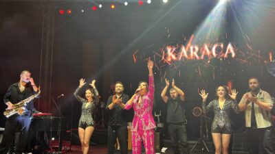 Bursa Büyükşehir Belediyesi’nin düzenlediği ‘Yeni Yıla Merhaba’ konserinde sahne alan Işın