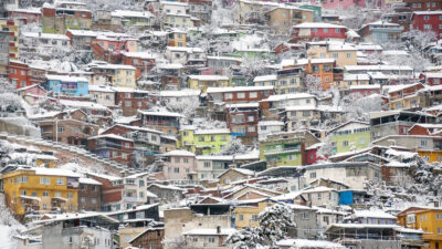 Yeni yıla dondurucu soğuk ve kar yağışıyla giren Bursa için