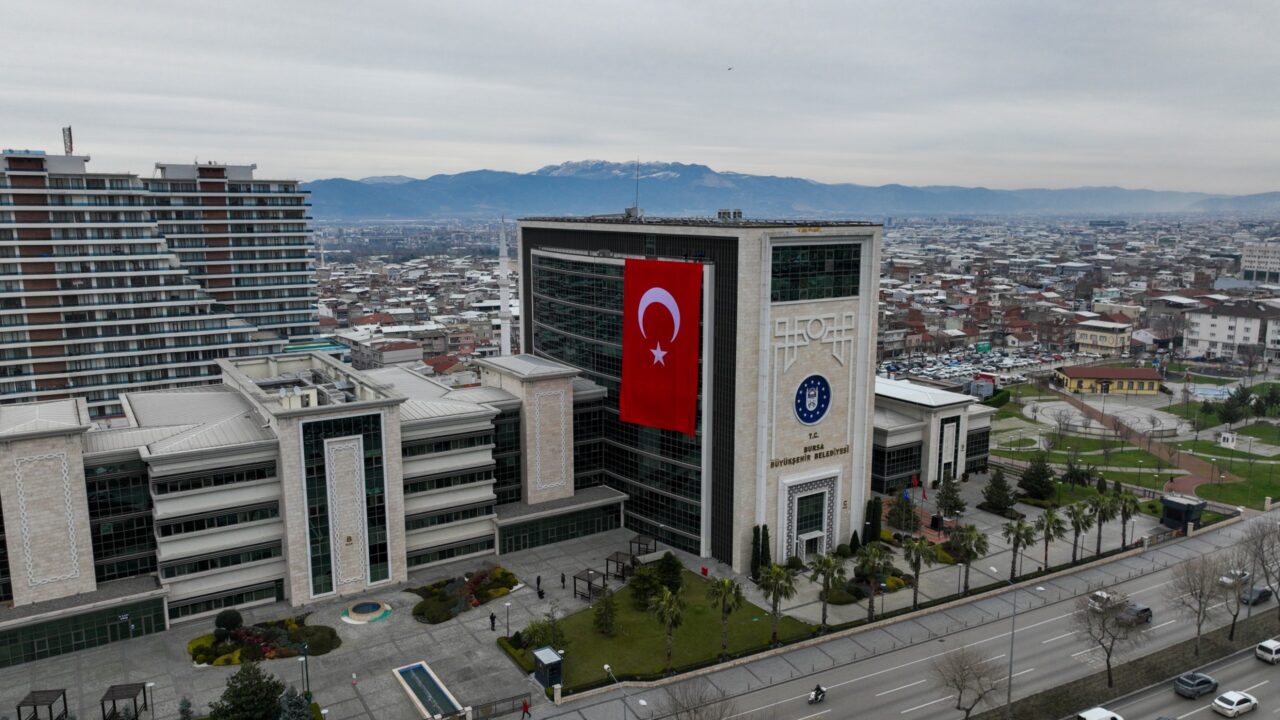 Bursa Büyükşehir Belediyesi, Nusaybin–Kamışlı sınır hattında Türk bayrağına yönelik saldırının