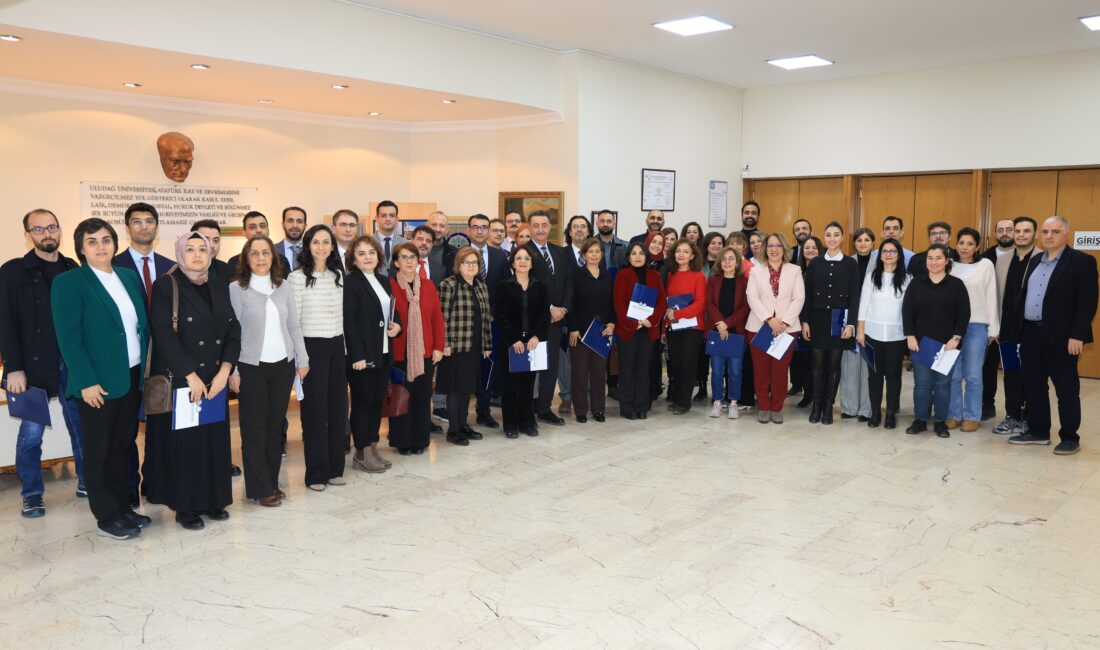 Uludağ Üniversitesi’nde başarı çıtası yükseliyor Bursa Uludağ Üniversitesi (BUÜ), akademik başarıyı teşvik etmek ve araştırma