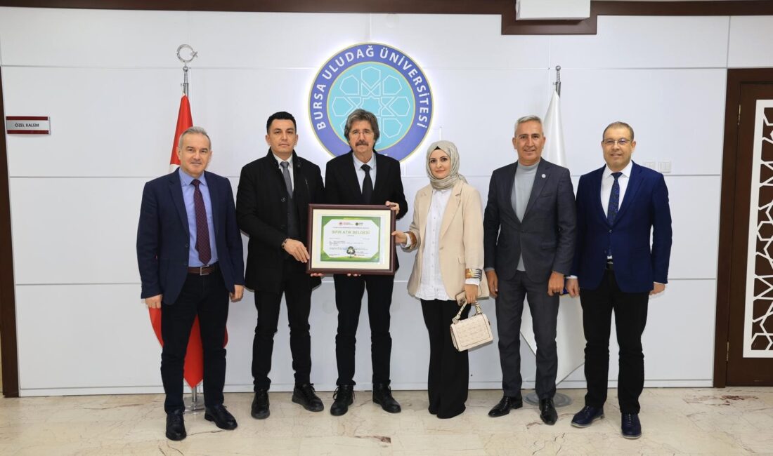 Bursa Uludağ Üniversitesi’nden sıfır atık kararlılığı Bursa Uludağ Üniversitesi (BUÜ), "Sıfır Atık" vizyonu doğrultusunda çevre dostu çalışmalarını