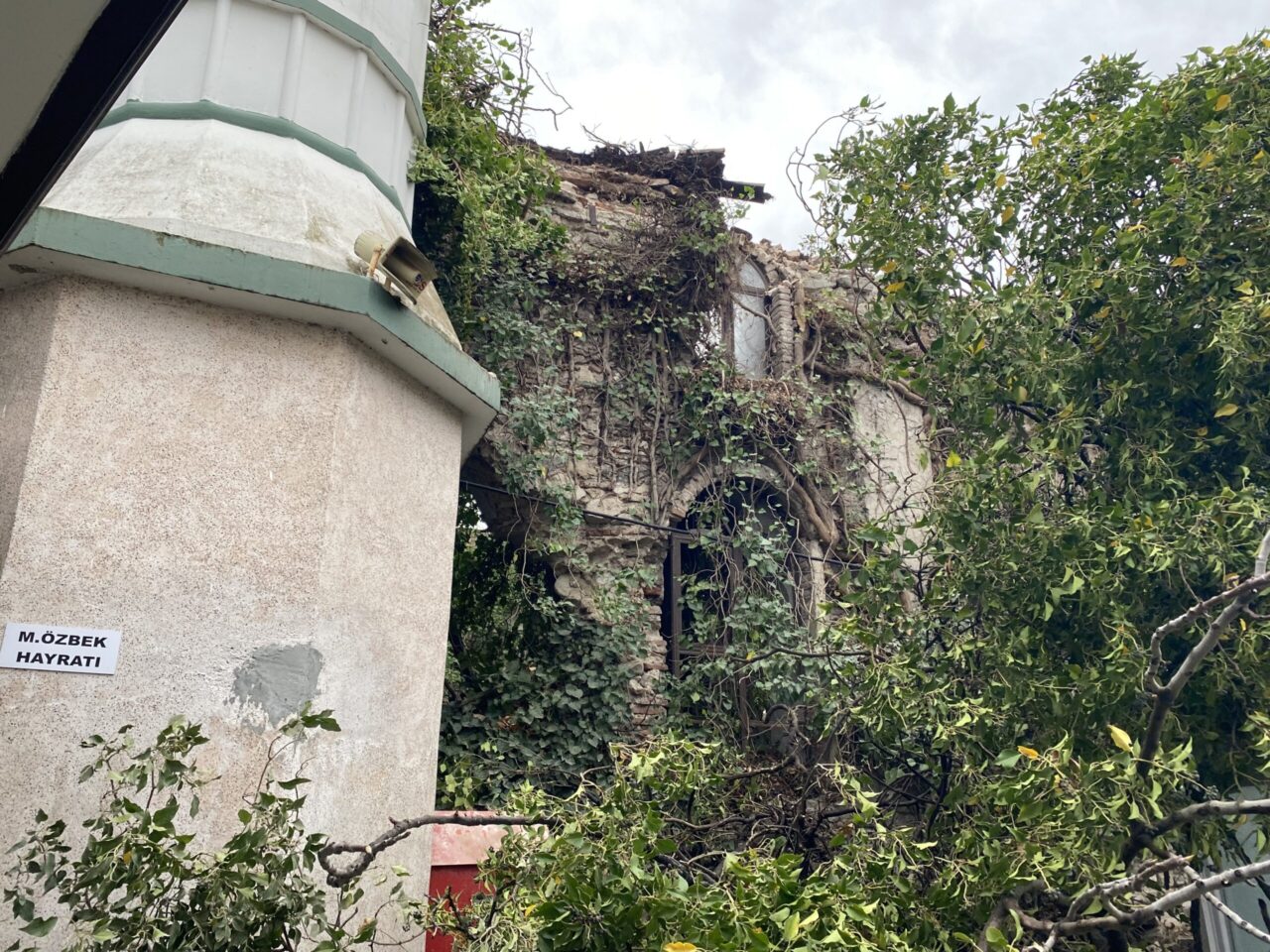Bursa’nın Mudanya ilçesine bağlı Aydınpınar Mahallesi’nde bulunan tarihi Aydınpınar Kilisesi,