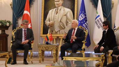 Bursa Büyükşehir Belediye Başkanı Mustafa Bozbey, Litvanya Ankara Büyükelçisi Marius