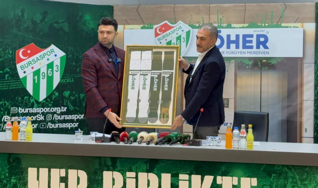 Bursaspor’a yeni sponsor Bursaspor Kulübü tozluk sponsorluğu için LÖHER firması ile sezon sonuna
