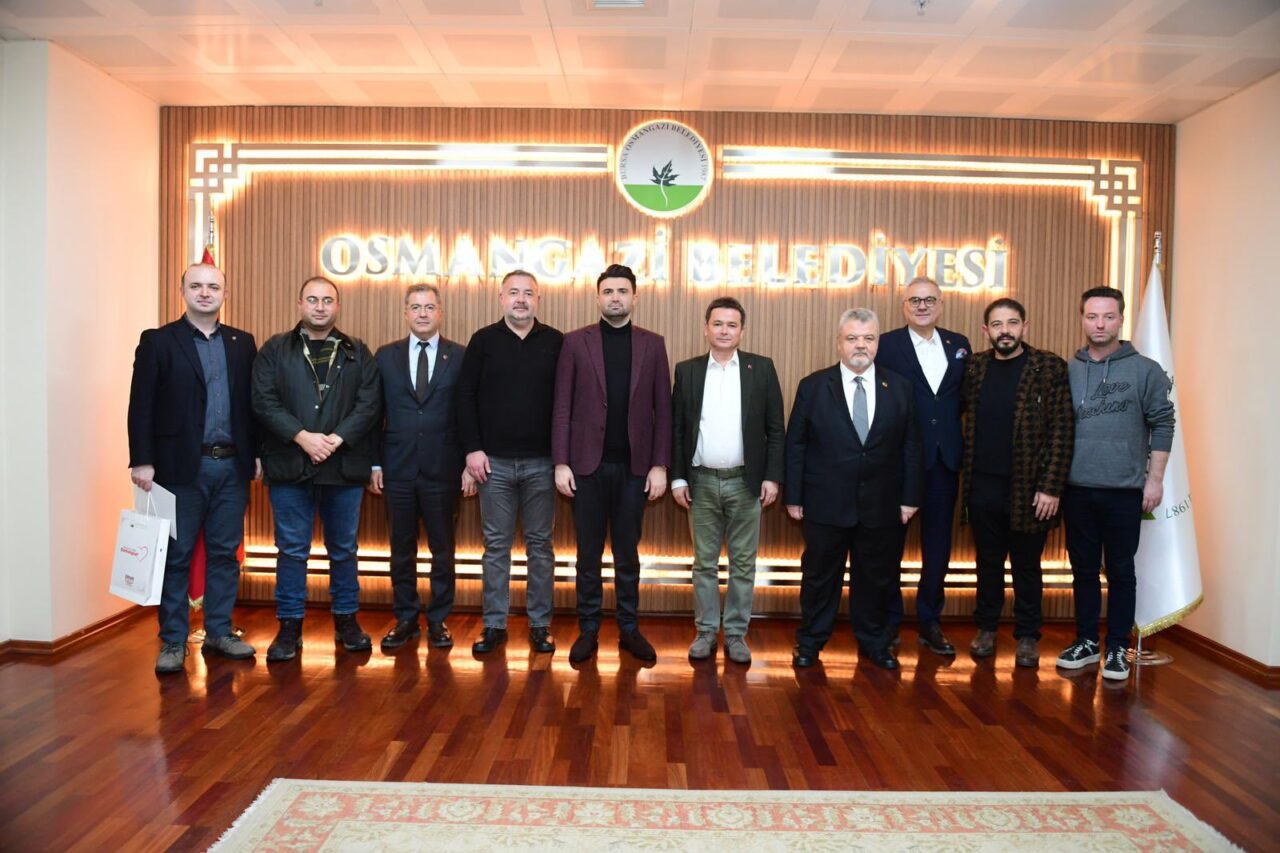 Bursaspor Vakfı heyetine son katılan isim Osmangazi Belediye Başkanı Erkan