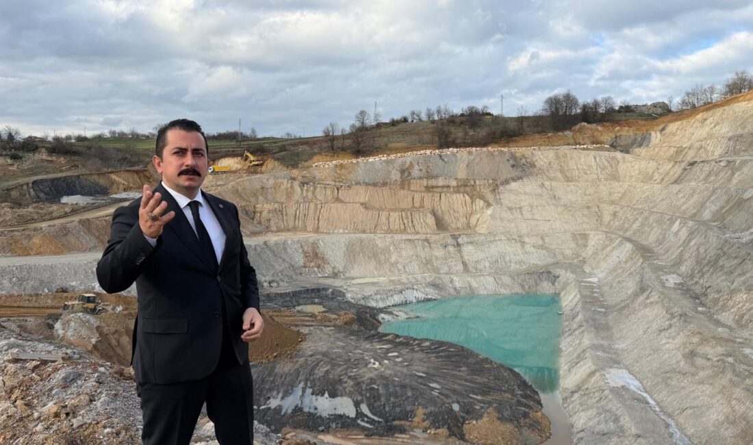 Bursa’da Kirazlıyayla için çevre felaketi uyarısı Bursa’nın Yenişehir ilçesine bağlı Kirazlıyayla Mahallesi’nde faaliyet gösteren maden tesisine