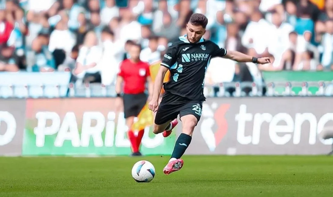 Bursaspor’a 10 numara kanat geldi Ara transferin hızlı takımı Bursaspor, Soner Aydoğdu'nun ardından Salih Kavrazlı
