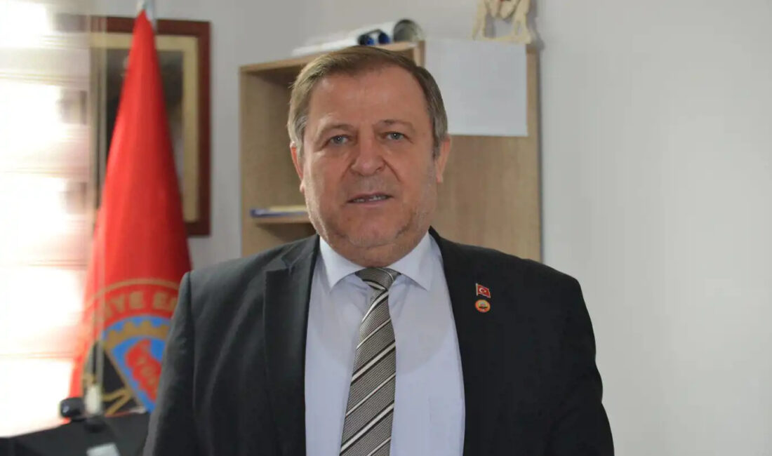 Bursa’da emeklilerden promosyon çağrısı! Emeklilerin kredi yükü nedeniyle kamu bankalarına mahkûm edildiğini dile getiren