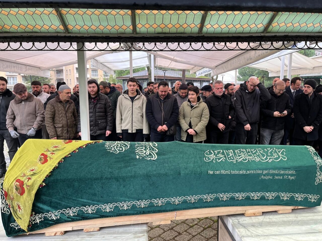 Emekli Müftü Said Emin Arvas'ın vefat eden kızı Müberra Arvas