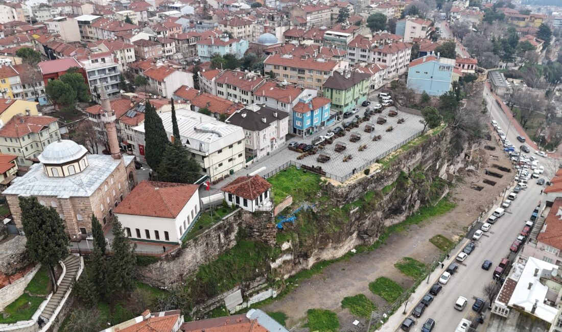 Bursa’ya yeni kültür rotası Osmangazi Belediye Başkanı Erkan Aydın, ilçenin tarihi ve kültürel belleğinde