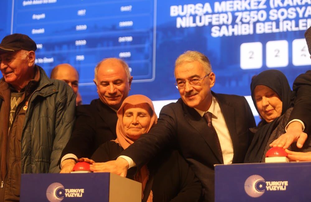 TOKİ’de kura heyecanı 500 Bin Sosyal Konut Projesi kapsamında Bursa’da inşa edilecek 17