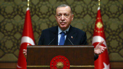 Cumhurbaşkanı Recep Tayyip Erdoğan, Kahramanmaraş merkezli deprem felaketinde yaşamını yitirenlerin