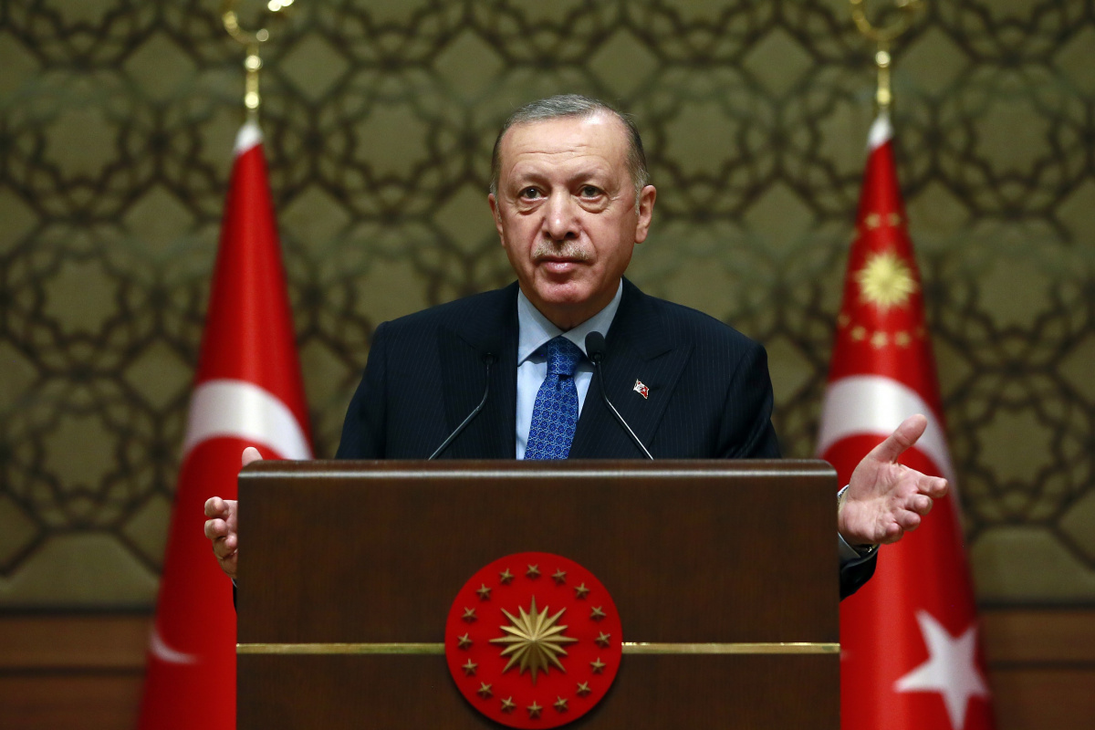 Cumhurbaşkanı Recep Tayyip Erdoğan, Kahramanmaraş merkezli deprem felaketinde yaşamını yitirenlerin