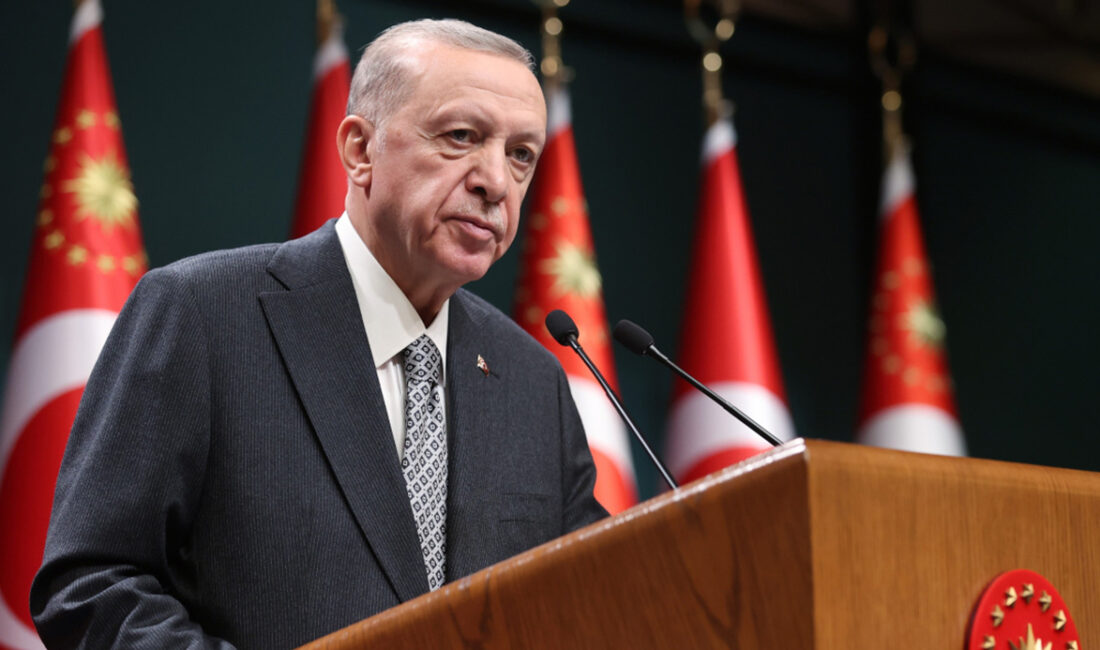 Cumhurbaşkanı Erdoğan: Depremzedelere ev faizsiz olacak Cumhurbaşkanı ve AK Parti Genel Başkanı Recep Tayyip Erdoğan, partisinin