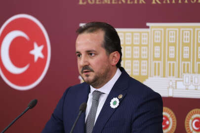 AK Parti Bursa Milletvekili Refik Özen’in annesi Bahtişah Özen hayatını