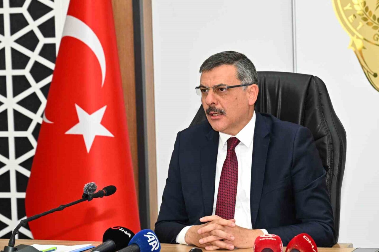 Yeni İçişleri Bakanı Mustafa Çiftçi, Erzurum Valiliği'nde personele yaptığı veda