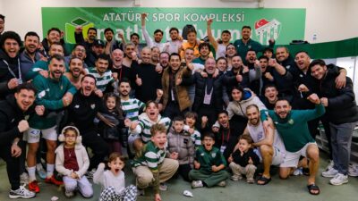 Bursaspor play of  hesabı yapan Gebzespor'u evinde 2-0 yenerek