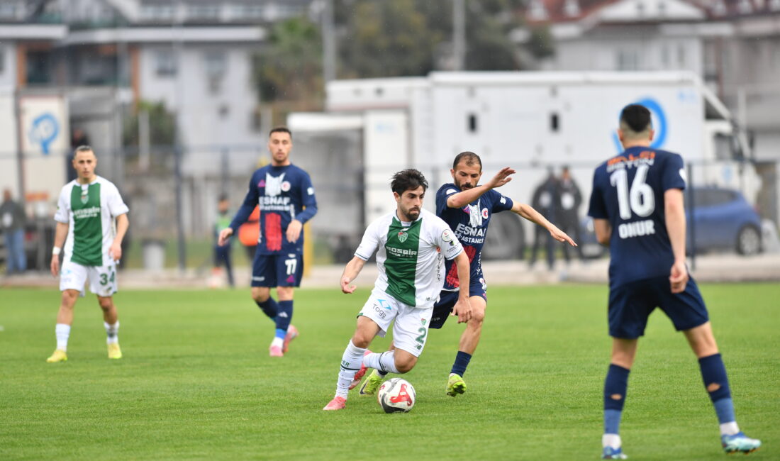 Timsah fırsat tepti Bursaspor Fethiyespor mücadelesinde 1-1 berabere kalarak büyük avantaj tepti.
